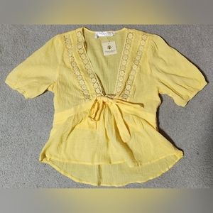 Available by Angela Fashion top